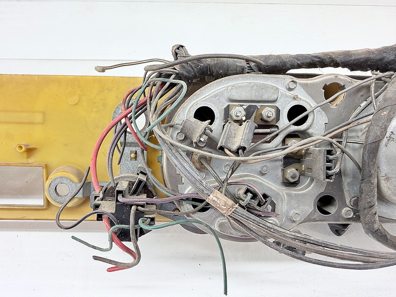 OEM 1964 1965 Chevy Chevelle Malibu El Camino Dash Bezel Gauge Cluster U1B-99