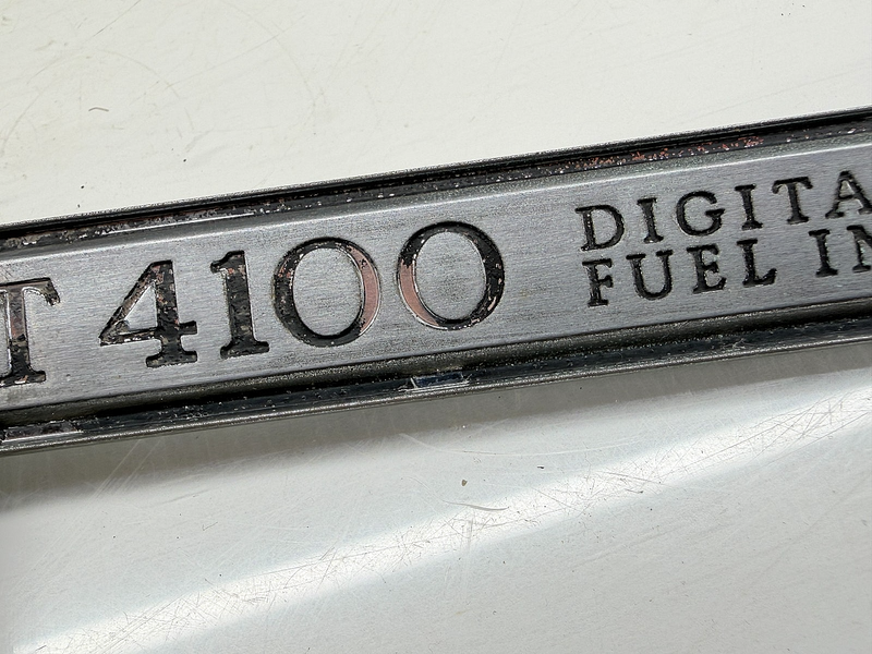 OEM 1982 - 1995 Cadillac HT 4100 Digital Fuel Injection Emblem E9-32