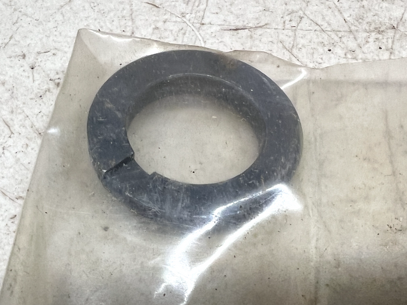 NOS Ford Spacer D1HZ-10A344-A B31-146