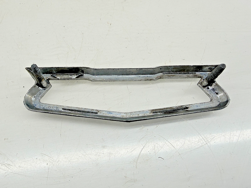 OEM 1955 1956 1957 Chevrolet Belair Trunk Lid Bezel BLC USA E9-61