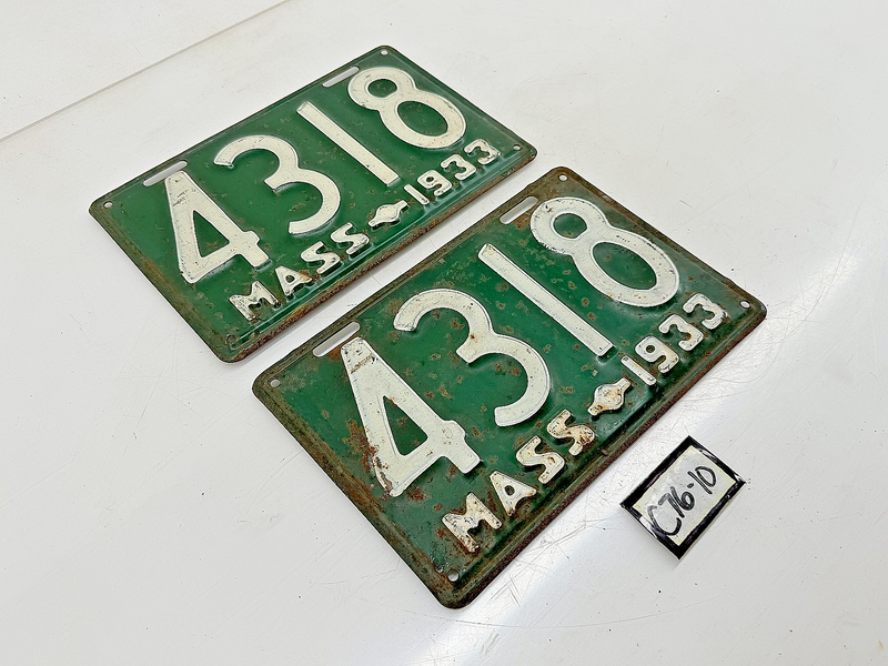 Orig. Paint PAIR 1933 4318 Massachusetts License Plate Sign MA 4318 C76-10