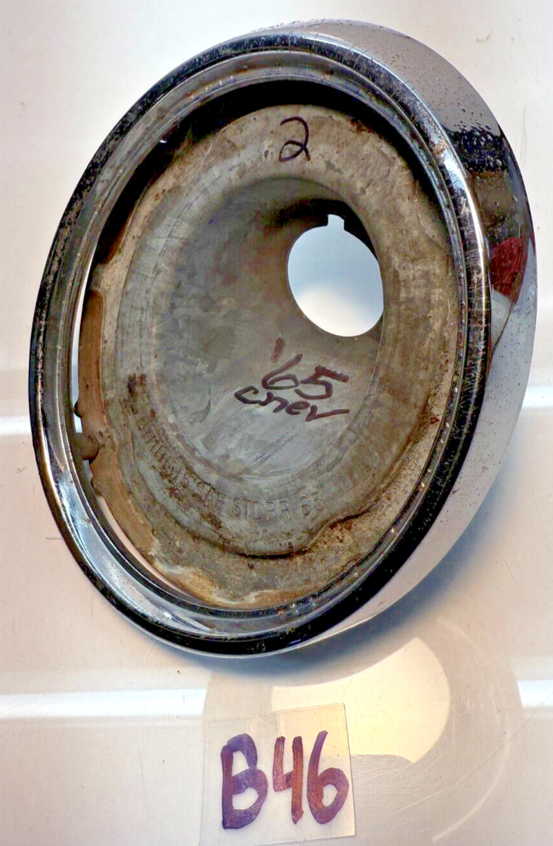 OEM 1965 Chevrolet Impala Bel Air Biscayne Rear Taillight Lamp Bezel 65 B46-2