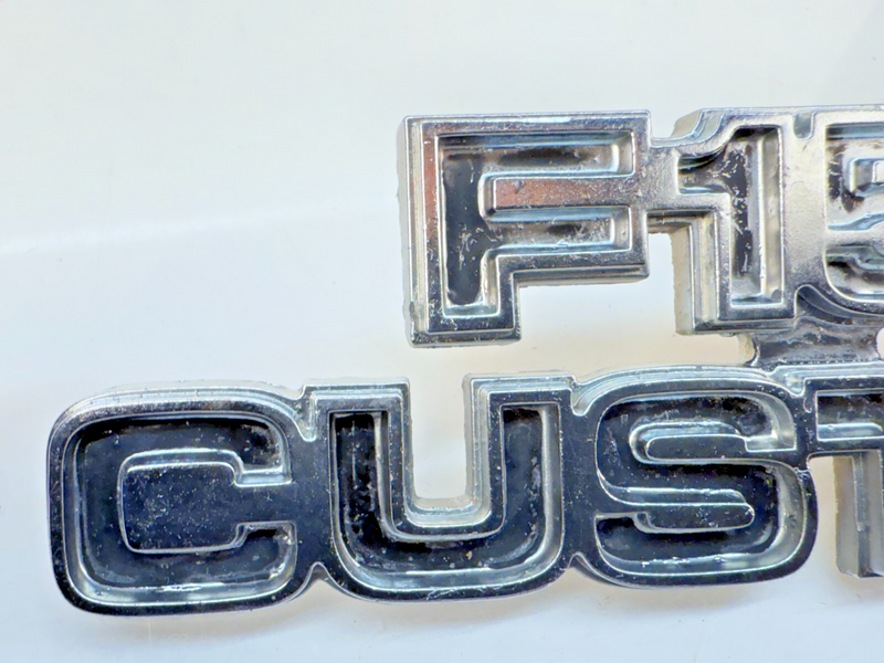 OEM 1973 -1979 F-150 CUSTOM Pair Front Fender Emblem Badge D7TB16702DWC B32-199