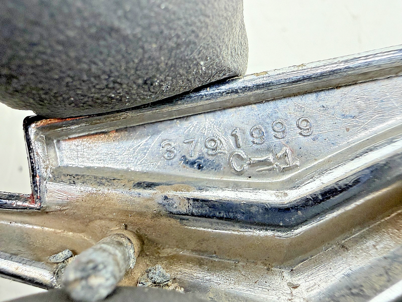 OEM 1962 1963 1964 Chevrolet IMPALA Chrome V Fender Emblem 3791999 E9-65