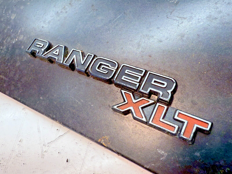 1973 1979 Ford F100 Truck Ranger XLT Dash Glove Box Door 78 77 76 75 B43-13