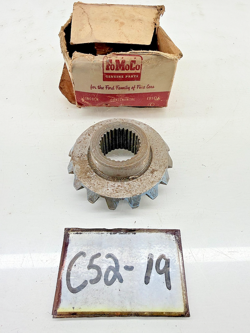 NOS 1961 - 1964 Ford Differential Side Gear C1AZ-4236-C Galaxie Fairlane C52-19