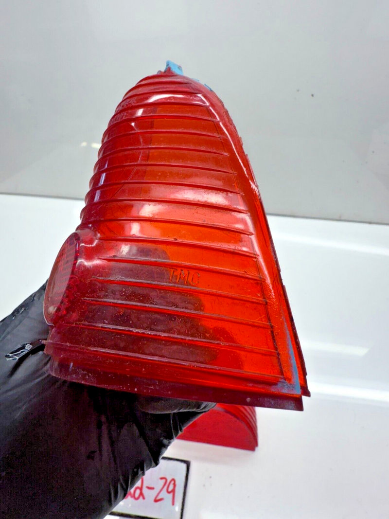 Vintage 1955 Chevy Glo-Brite GB-344 Red Stop Tail Light Lens 5945878 55 C22-29