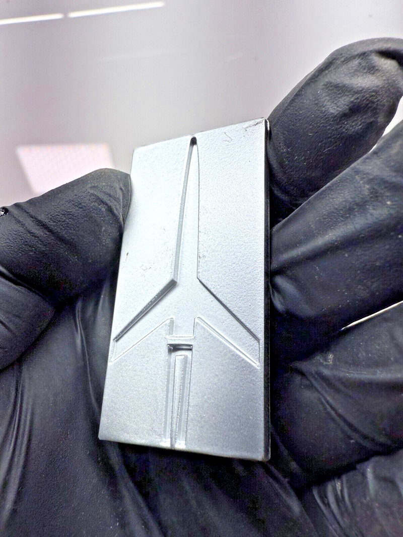 (1) NOS 1984 - 1986 OLDS FIRENZA Header Panel EMBLEM INSERT GM 22523224 84 85 86