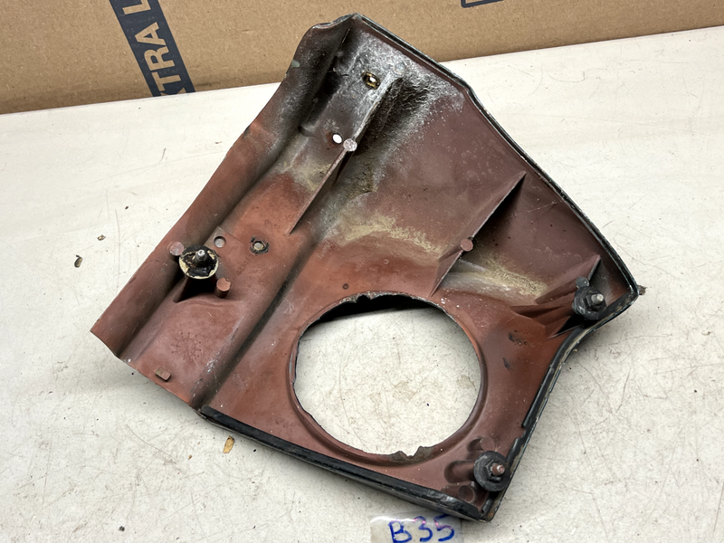 1965 65 CHEVROLET IMPALA BELAIR BISCAYNE RH EXTENSION TAIL BRAKE LIGHT B35