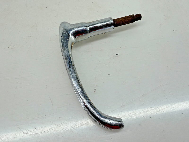 Vintage 1938 1939 CHEVY GM GMC Non-Locking Deck Lid Trunk Handle C34-43