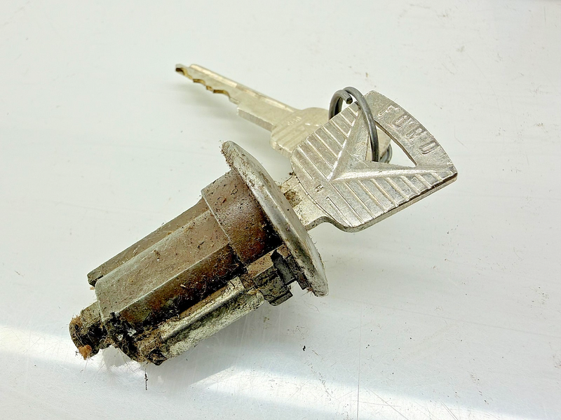 NOS 1963 - 1967 Ford Galaxie Bronco Door Lock Assembly C3AZ-6221984A 1966 C57-35