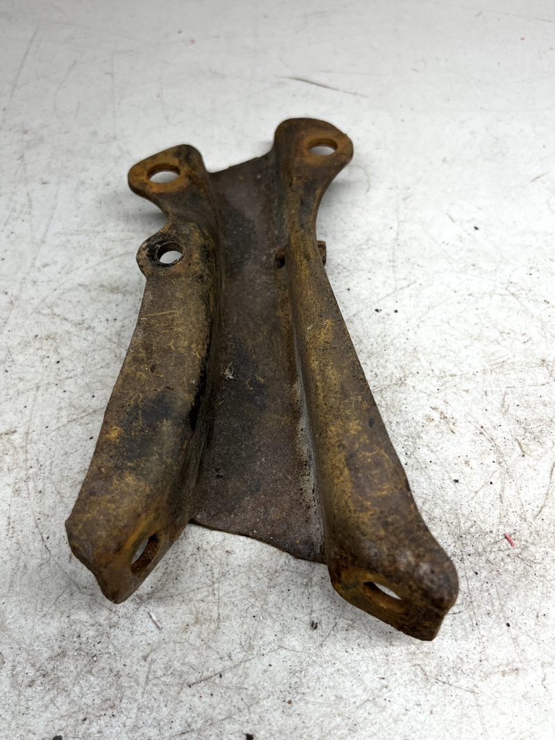 1960 Impala Belair Biscayne Sedan LH Front Center Bar-Bumper Bracket 60 B24-14