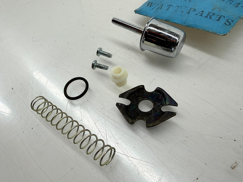 NOS 1968 FORD ECONOLINE FRONT DOOR HANDLE BUTTON ASSEMBLY C8UZ-8922454-A C67-157