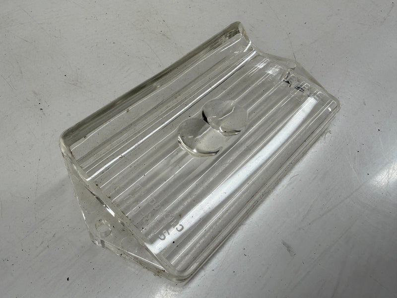 OEM 1965 FORD PARKING LIGHT SIGNAL LAMP LENS SER-DO F0 235 SAE-PD-65 C67-29