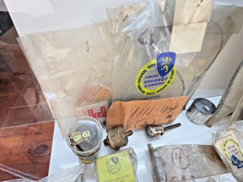 VINTAGE *NOS* PEUGEOT HUGE MISC. PARTS LOT  / COLLECTION  -SEE PARTS LIST- B72-1
