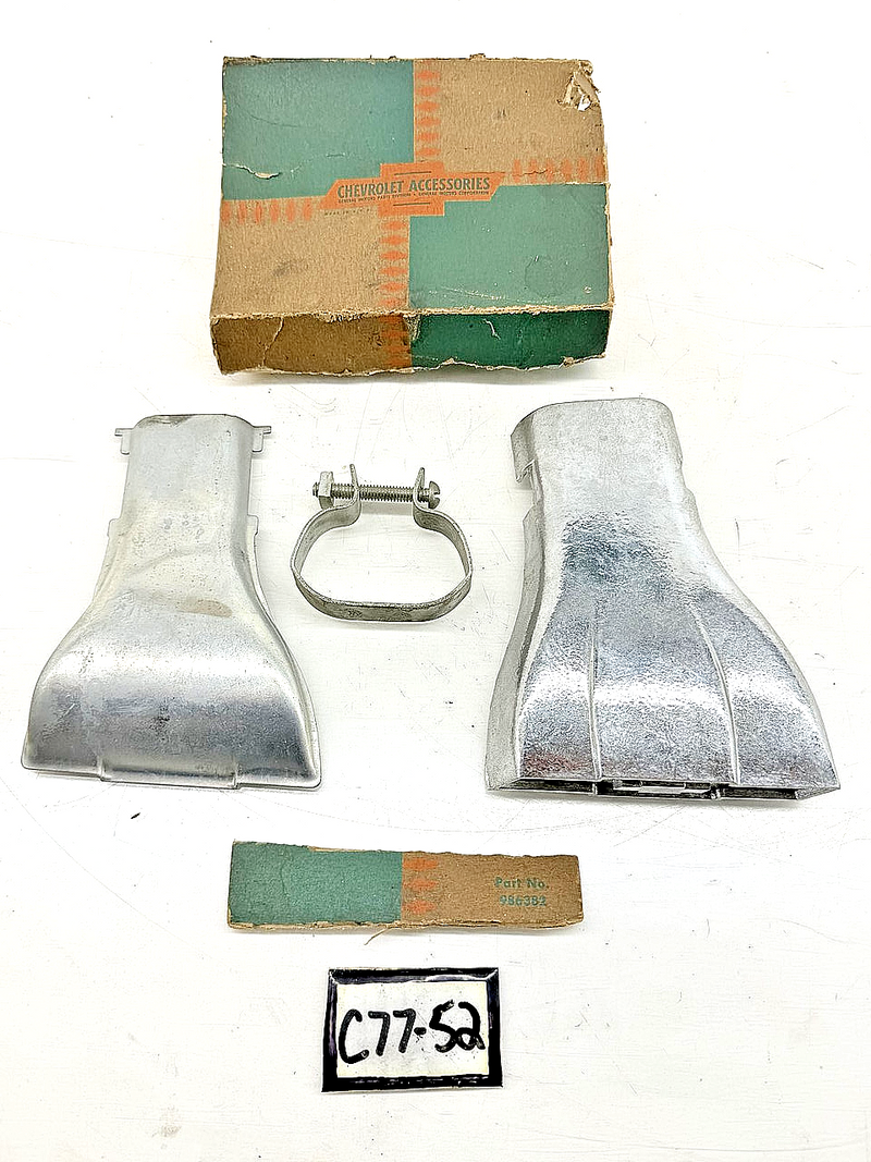 NOS 1951 - 1954 CHEVROLET ACCESSORIES CHROME EXHAUST DEFLECTOR 986382 GM C77-53