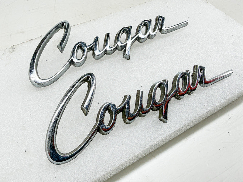 OEM 1971 1972 1973 MERCURY COUGAR SCRIPT EMBLEM PAIR D1WB-16098-AA E10-81