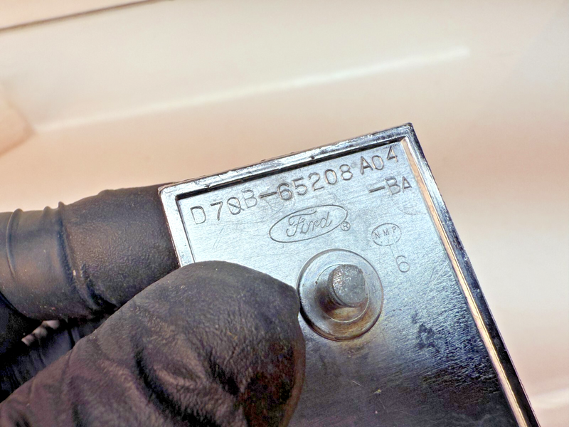 OEM 1977 - 1979 Ford LTD II Interior Door Panel Emblem D70B-65208A04-BA B32-226