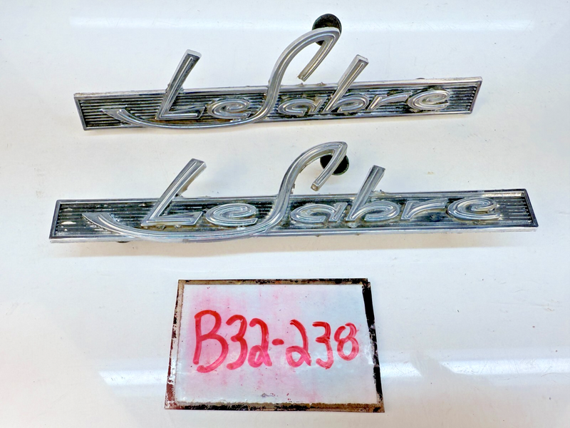 OEM Buick 1963 LeSabre PAIR Quarter Panel Emblems Ornament Script Pair B32-238