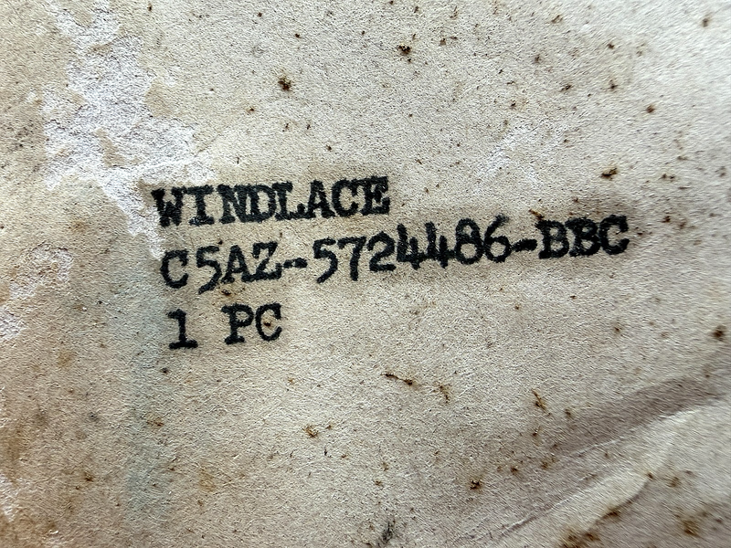NOS 1965 FORD GALAXIE COUNTRY SEDAN CUSTOM WINDLACE C5AZ-5724486-BBC B54-76