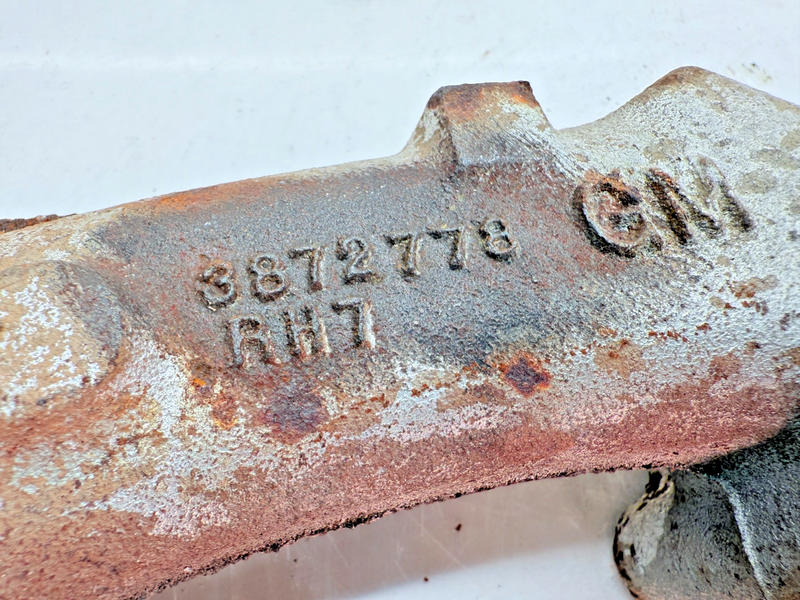 OEM 1966 - 1968 CHEVY CORVETTE SMALL BLOCK EXHAUST MANIFOLD SMOG 3872778 U5B-5