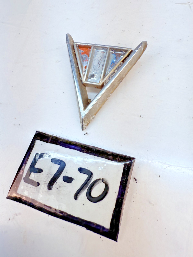 OEM GM 1964 1965 1966 1967 Chevy V Flag Front Fender Emblem 3840318 E7-70