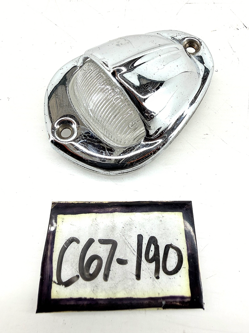 1951 1952 CHEVROLET Rear Tail Light Lamp Housing License Plate Guide L1-51 C67
