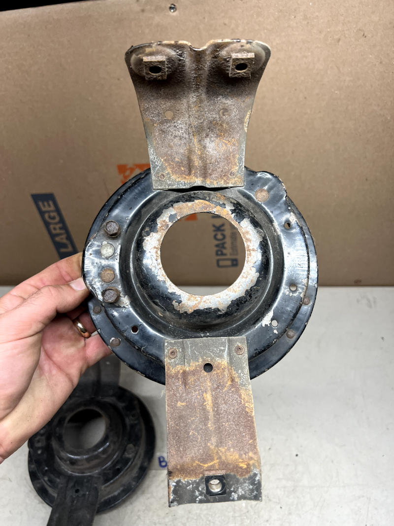 1960 GM Impala BelAir Biscayne Headlight Bucket Mounting Bracket El Camino B25-1