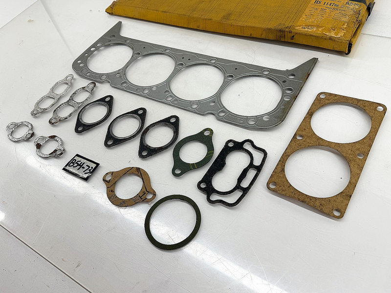 NOS 1955 1956 1957 Chevrolet Corvette BelAir Victor Gasket Set HS 1147BS B54-73
