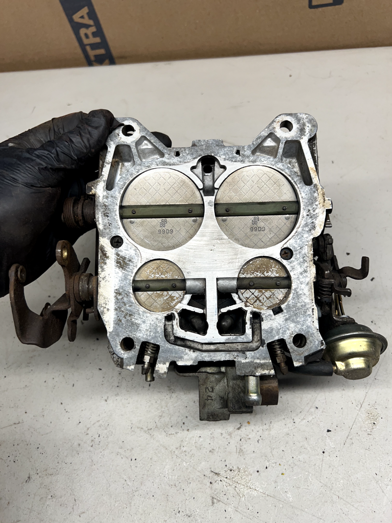 Carburetor Carb 50's 60's 70's Rochester QuadraJet Gm Chevy Olds 32747 U1A-B16