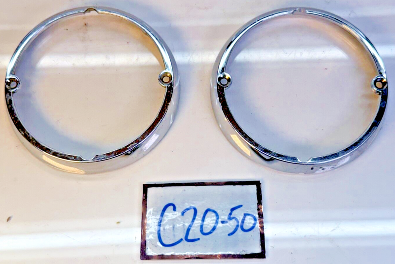 NOS 1950 1951 OLDSMOBILE 98 PAIR of CHROME TAIL LAMP LIGHT BEZEL 5939088 C20-50