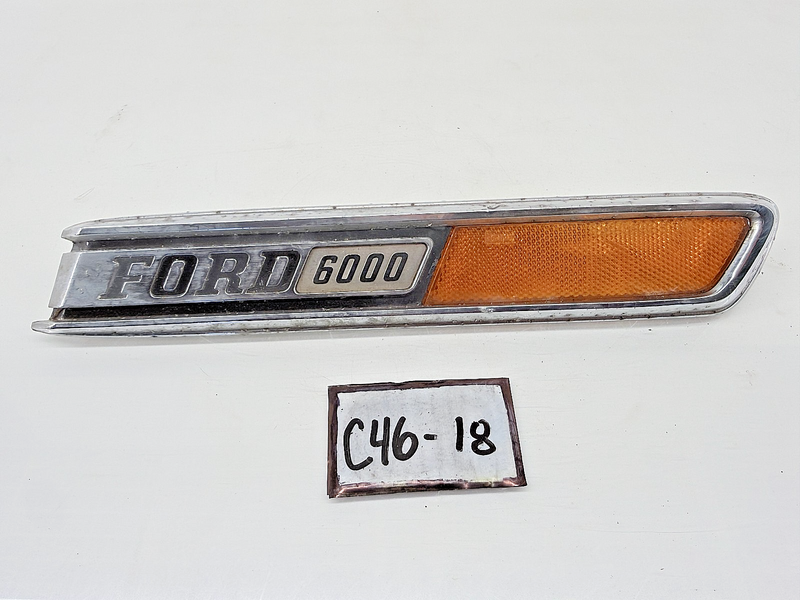 OEM 1968 - 1972 Ford RH CAB SIDE FORD 6000 REFLECTOR EMBLEM ORNAMENT C46-18