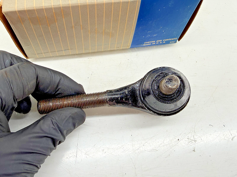 (1) NOS 1960 - 1966 Ford Falcon Mustang Comet Tie Rod End C3DZ-3A130-K C18-67