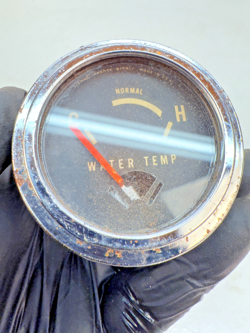 VINTAGE ORIGINAL Stewart Warner 819417 2” Water Temperature Gauge B45-24