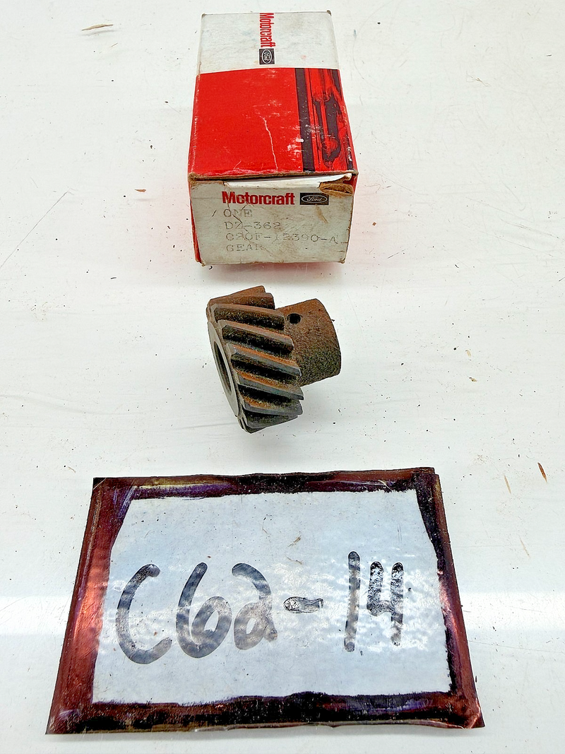NOS 1969 70 MUSTANG BOSS 302 MOTORCRAFT DISTRIBUTOR DRIVE GEAR C2OF-12390 C62-14