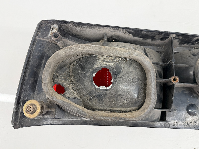 OEM Ford Mustang 1987 - 1993 Fox Body Right Tail Light Lamp E3ZB-13440-AC B81-53