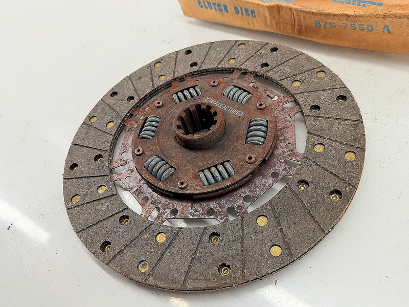 NOS 1957 - 1963 Ford F100 F250 F350 Truck 223 6cyl Clutch Disc B7C-7550-A C59