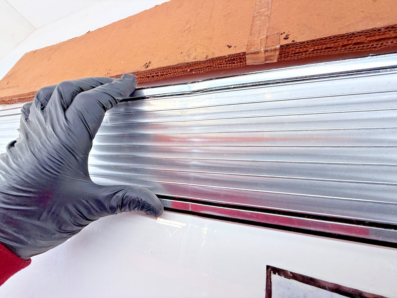 NOS 1988 - 1998 Chevrolet C/K Fleetside Pickup Tailgate Band Chevy S-76