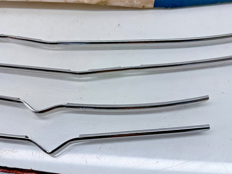 NOS 1965 Ford Fairlane DOOR EDGE GUARDS KIT 4DR C50Z-5420910-A B41-18