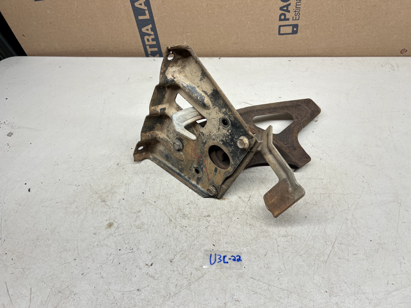 1960 60 Chevy Impala Belair Biscayne Hood Latch Release Handle GM 02DA2 B22-3