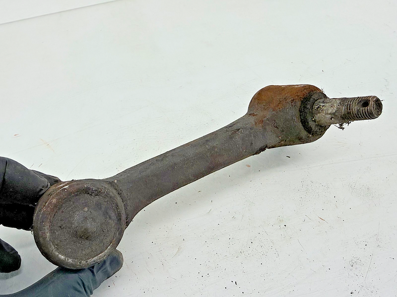 OEM 1958 - 1964 Chevrolet Bel Air Corvair Idler Arm Steering 3744788 GM C49-20