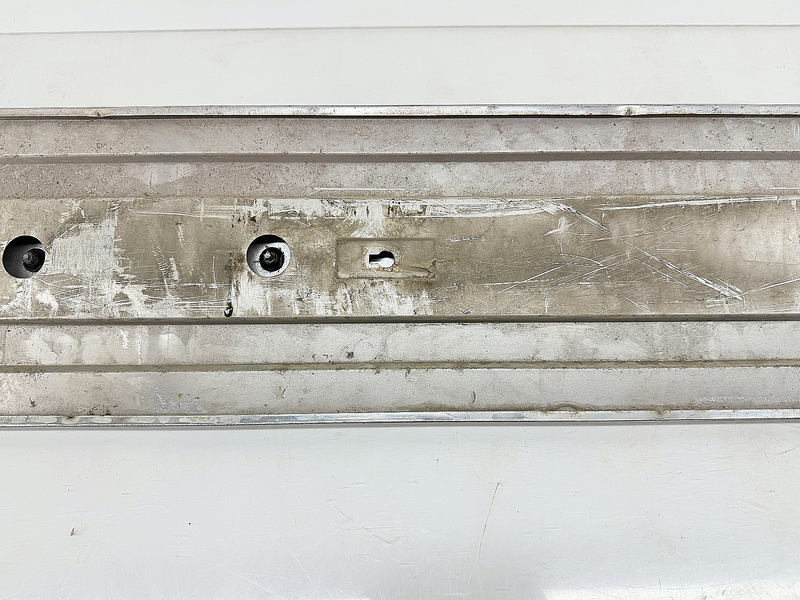 OEM 1981 - 1991  CHEVY K5 BLAZER TRIM PANEL MOLDING TAILGATE BAND U3B-61