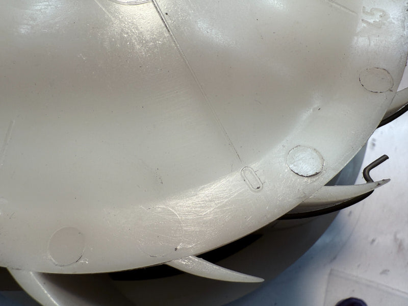 NOS BEHR BLOWER MOTOR 000 835 65 02 MERCEDES W108 W109 NEW OLD STOCK C8-1