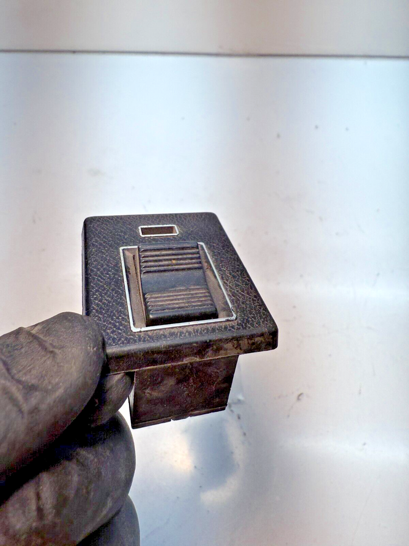 OEM Detomaso Pantera Factory Switch C5-42