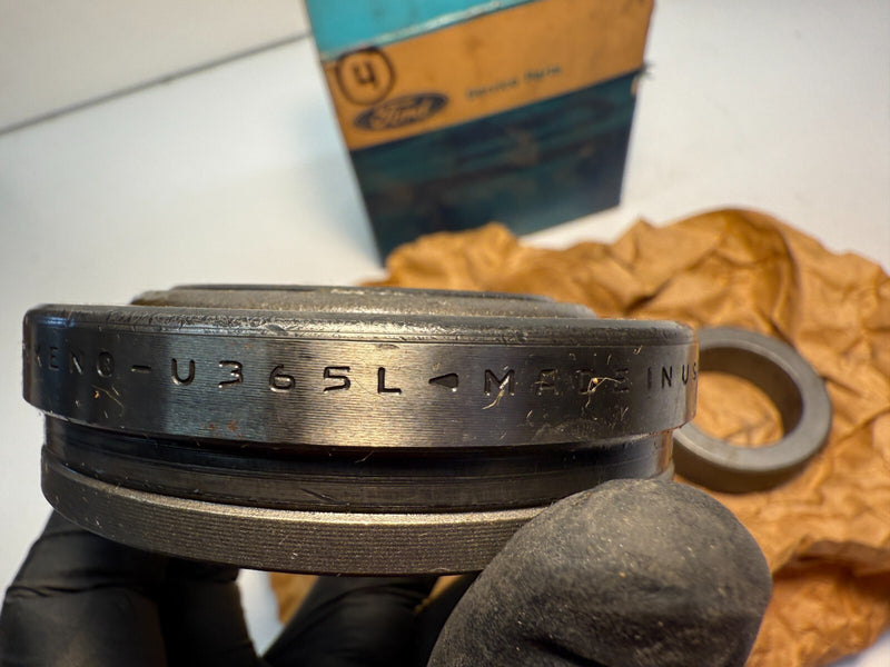 NOS OEM FORD TIMKEN WHEEL BEARING KIT D5AZ-1225-B C5-4