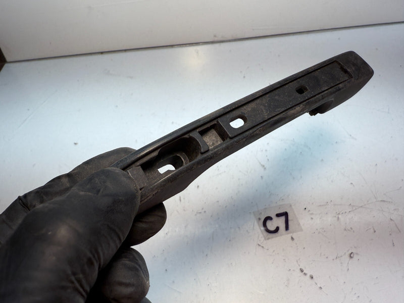 OEM Volkswagen 1981 - 1992 Right Rear Outer Door Handle 193839206 81 82 90 92 C7