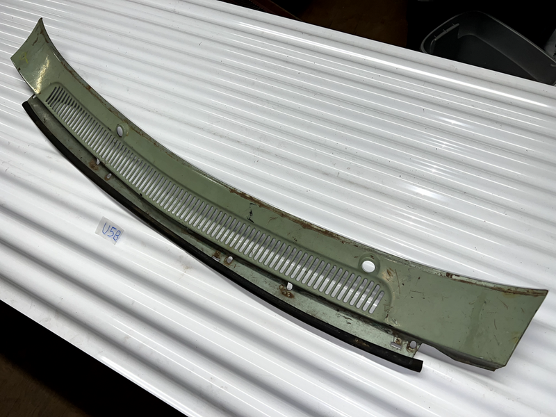 OEM 1965 Chevy Impala SS Hardtop Windshield Wiper Cowl Vent Panel 65 66 U5B-9