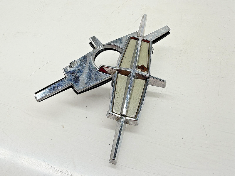 OEM 1968 - 1972 LINCOLN CONTINENTAL TRUNK LOCK FLIPPER C6VB-5343516-B E7-106a