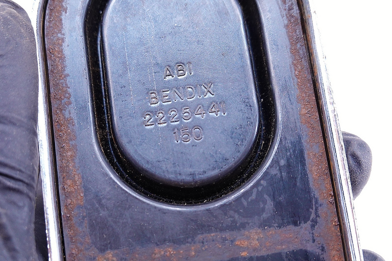 OEM 1969 1970 FORD MUSTANG DISC BRAKE MASTER CYLINDER COVER 2881512 C54-35