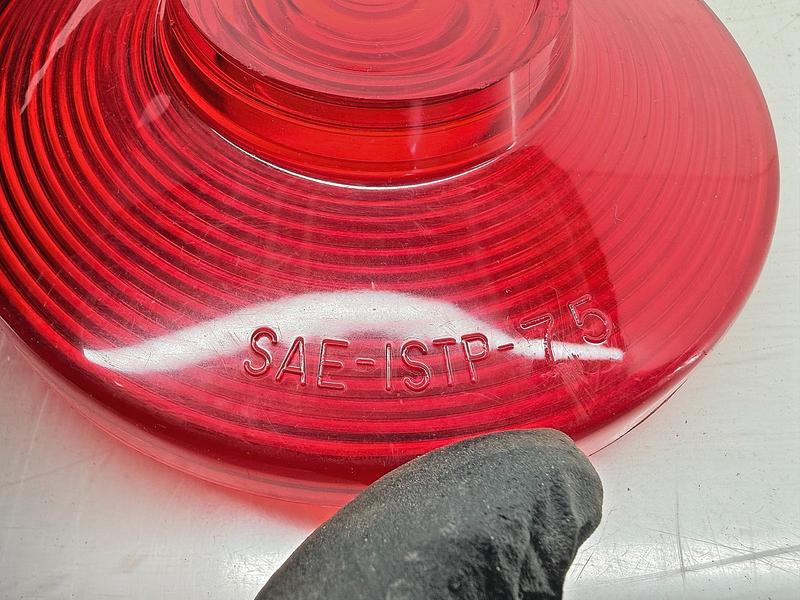 NOS 1975 Ford Red Tail Lamp Lens SAE-ISTP-75 C64-31